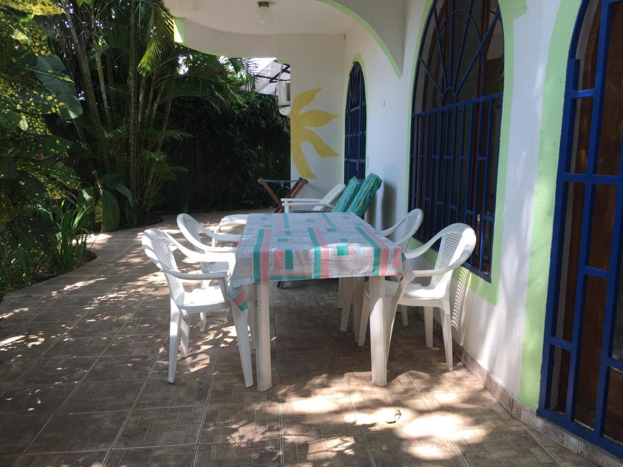 La Perlita Jacó Exterior foto
