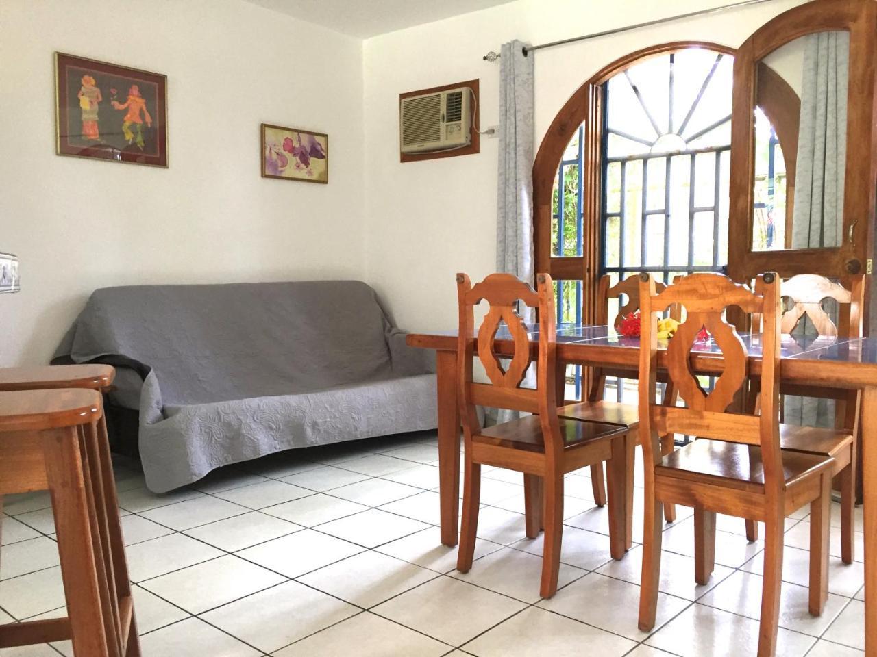 La Perlita Jacó Exterior foto